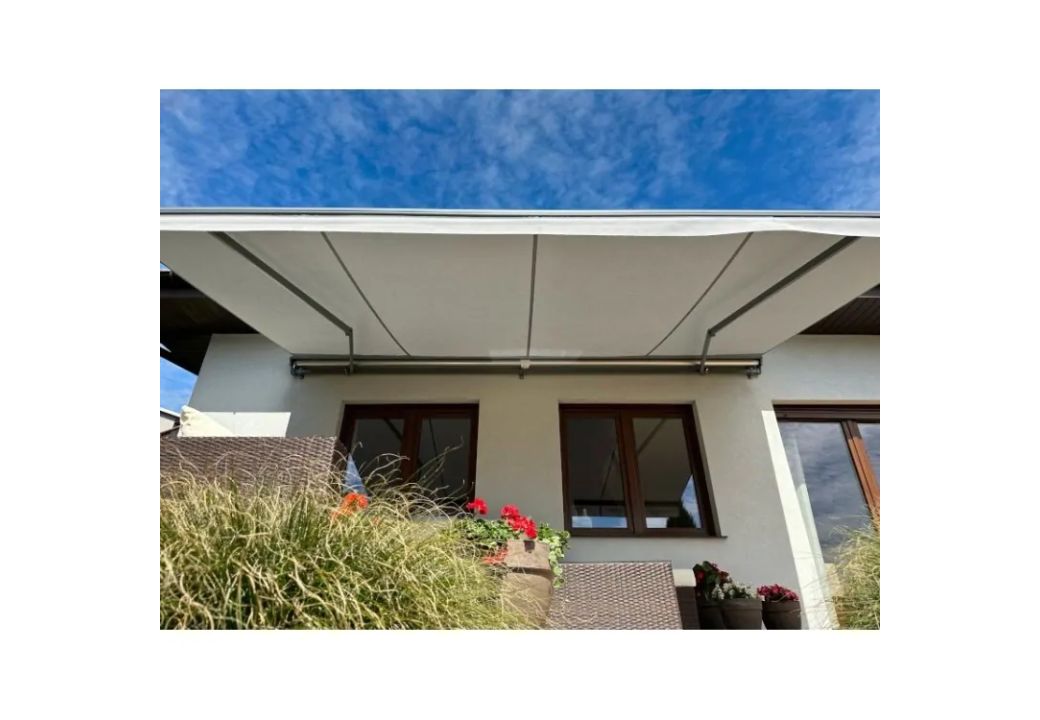 Jak urządzić i ozdobić balkon?